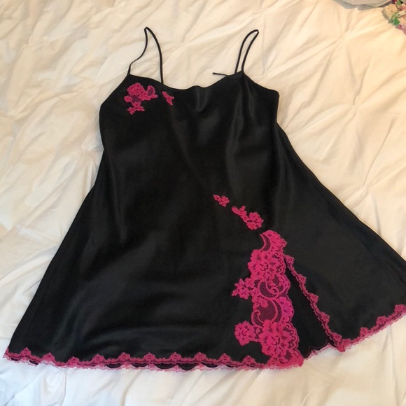 Victoria's Secret Other - Victoria’s Secret Slip